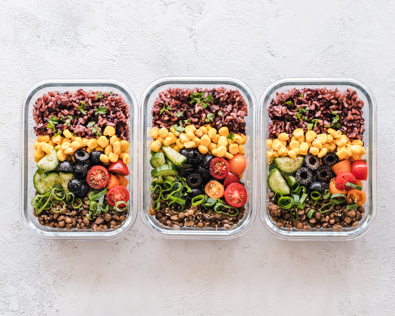 Good for you & the planet: An intro to meal prepping with reusable  containers
