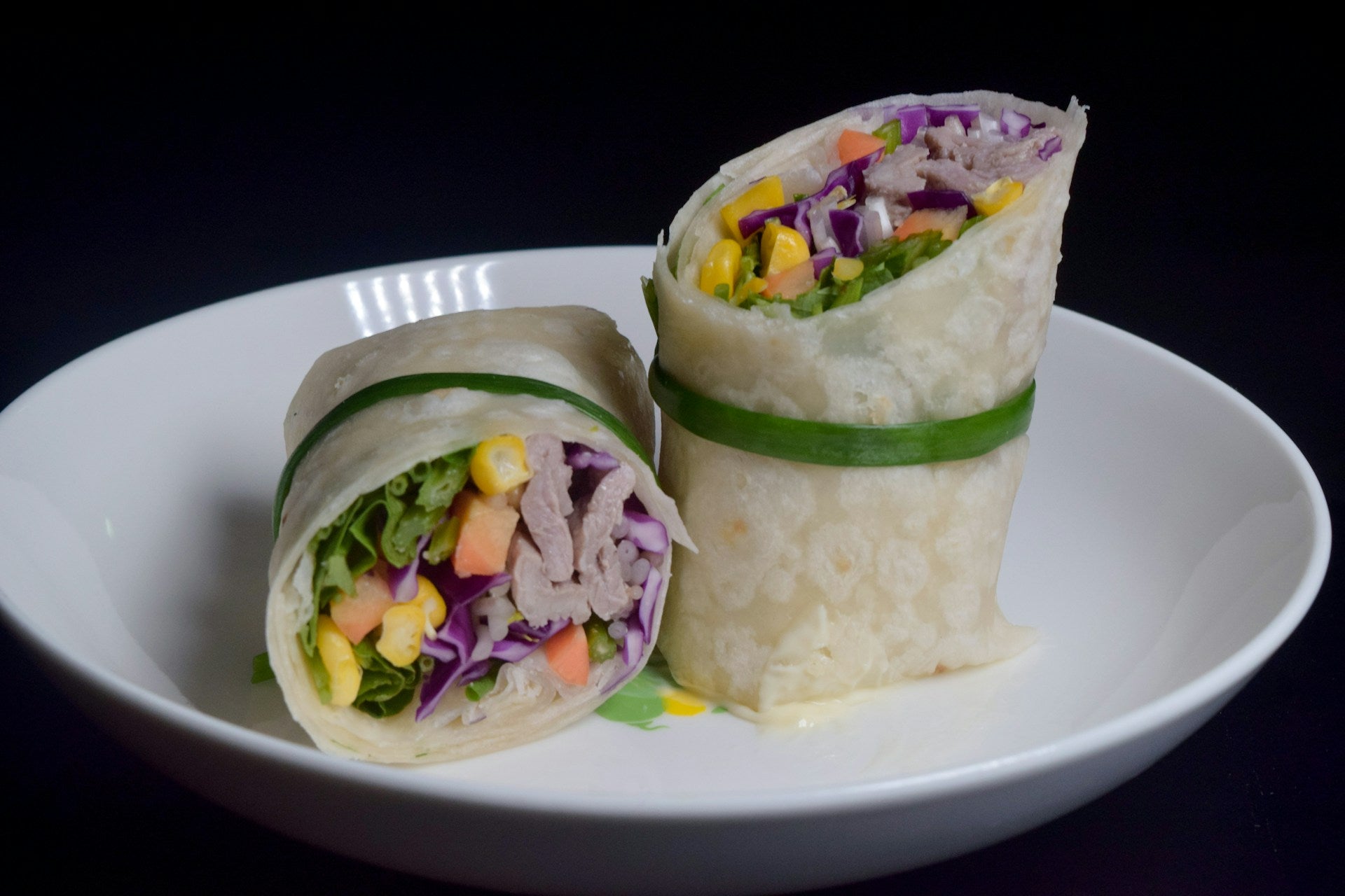 Vegan Picnic Delight: Rainbow Veggie Wraps with Hummus &amp; Quinoa Salad
&ndash; ecozoi