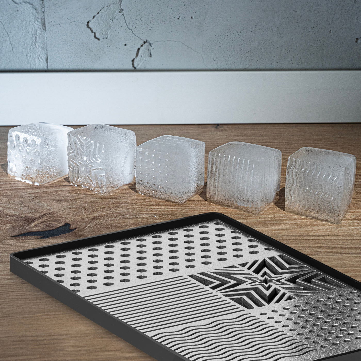 Stainless Steel Ice Cube Design Stamp Tray, with 8 Silicone Ice Cube Tray and Tongs