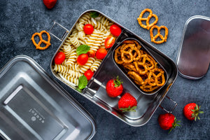 Ecozoi - Eco-friendly, Extra-long 1-tier stainless steel leak-proof lunch box, red silicone seal, 50 oz, removable divider.